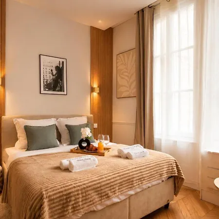 Rivoli Elegance - Samaritaine Air Conditioning شقة *
